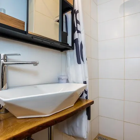 Charming At House Rustica With Terrace And Nearby Parking Punat