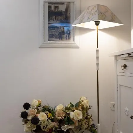 Apartmán Charming At House Rustica With Terrace And Nearby Parking *