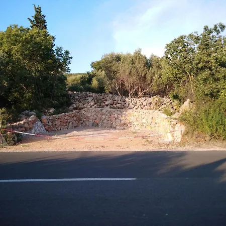 Charming At House Rustica With Terrace And Nearby Parking Punat